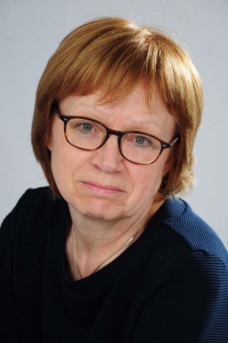 Flügge, Gudrun, Sekretariat